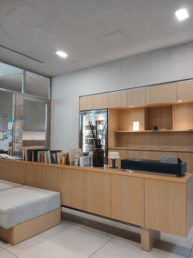 데스커라운지 홍대-2