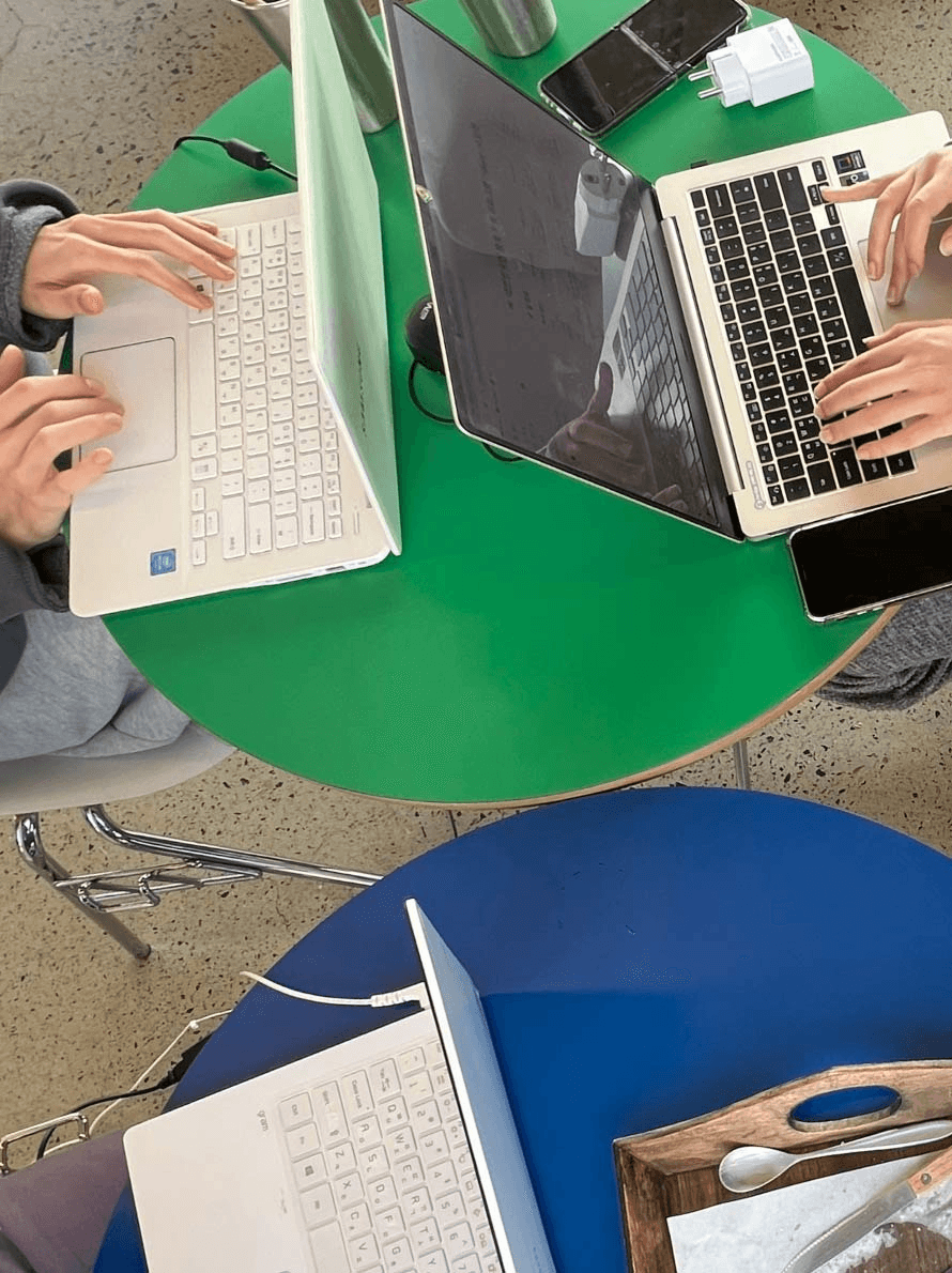 제주 로컬 자연과 글로벌 청년들이 함께하는 워홀러 모집 (제주 살아보기)