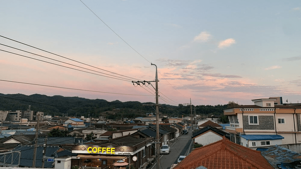 도시 탈출을 돕는 뚜벅이 브로커, 영덕 살아보기