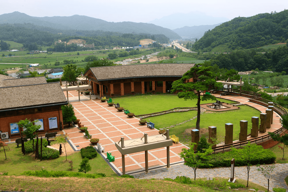 평창 이효석문학관 & 효석달빛언덕 무료입장 - 여행가는달